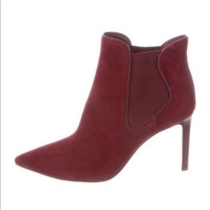 !Sold! Tory Burch Suede Heels